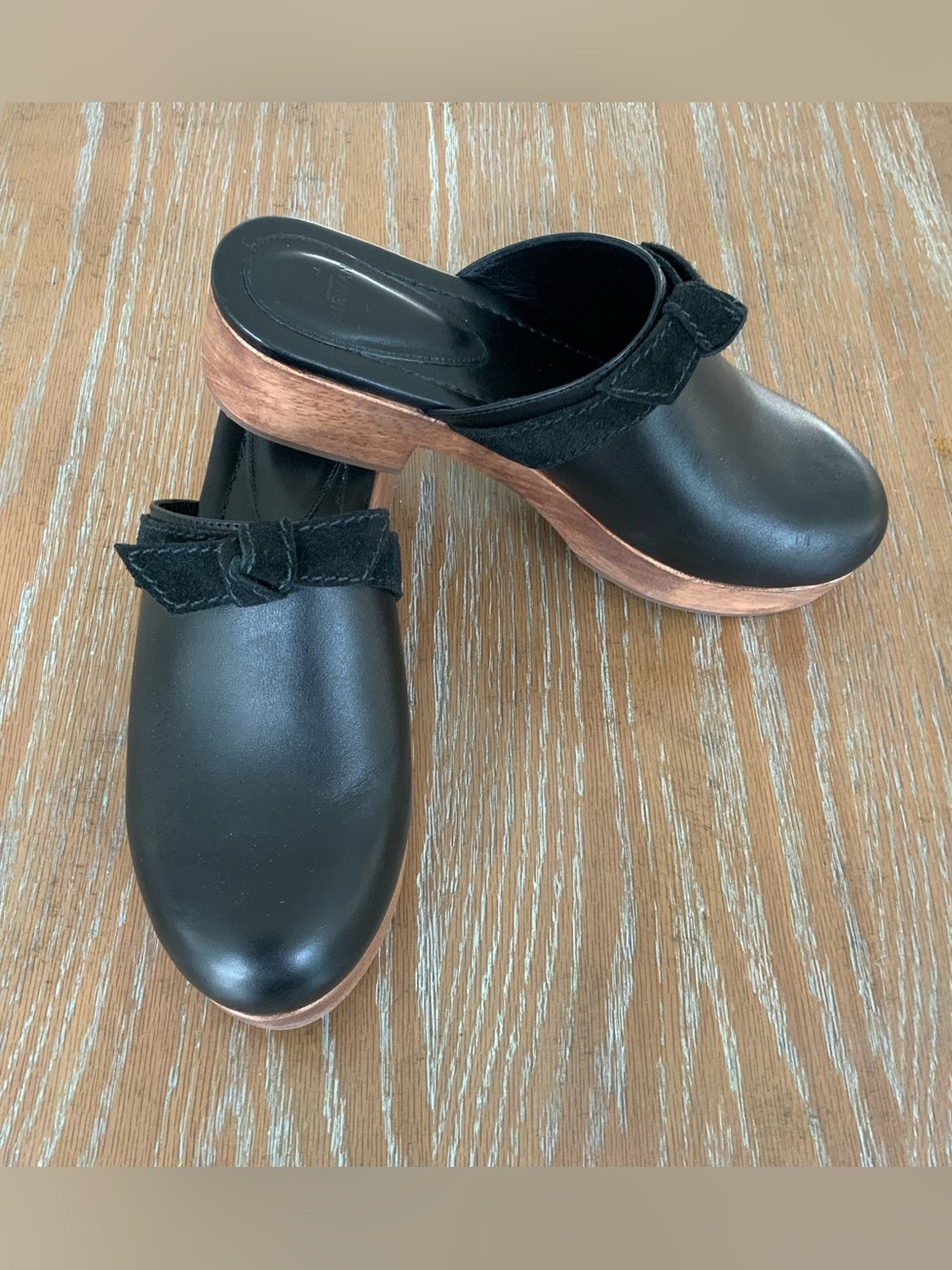 Alexandre Birman Black Leather Suede Slip On Closed Toe Bow Mule Clogs US 8